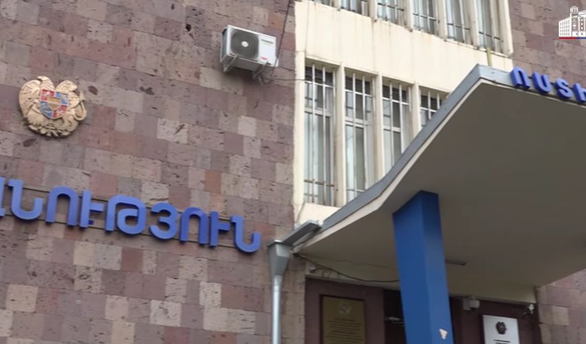 Ծեծել էր օտարերկրյա քաղաքացի մի կնոջ, զենքի սպառնալիքով նրան զրկել ազատությունից․ համայնքային ոստիկանների բացահայտումը