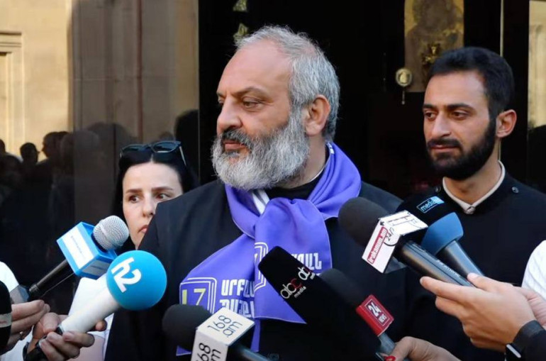 Պարզ արձանագրում է, որ սկզբունք, գաղափար, բարոյականություն իշխանության օրակարգում չկա, կա մեկ բան՝ աթոռ, իշխանություն․ Բագրատ Սրբազան