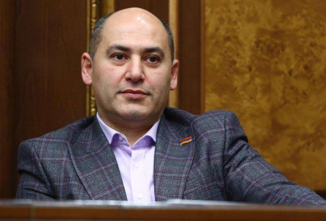 Մարտուն Գրիգորյանը որոշում ունի…