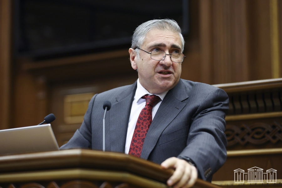 Պարո՛ն Փաշինյան, դուք Մովսեսը չեք, դուք ժողովրդին չբերեցիք Ավետյաց երկիր, դուք Իվան Սուսանինն եք. Արթուր Խաչատրյան