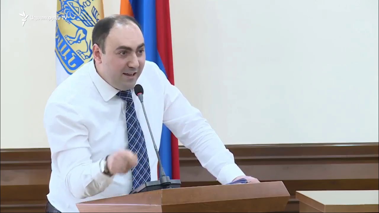 «Պարկովշչիկներ» փող են «աշխատում», ոստիկանները կանգնած ծխում են, այդպե՞ս պիտի լինի. պատգամավոր