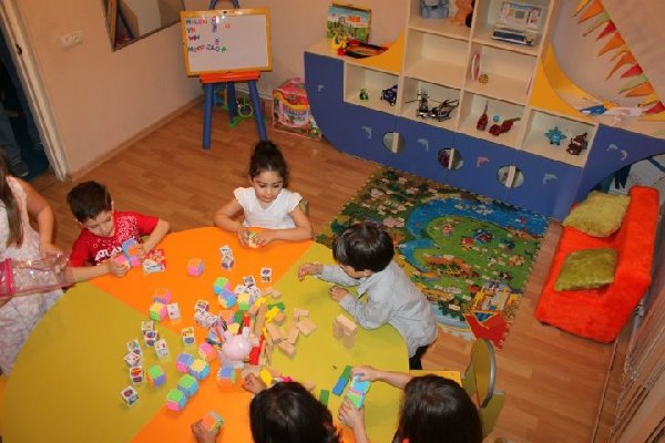 «Ժողովուրդ»․ Թեժ քննարկումներ. ծնողները դժգոհ են մանկապարտեզ հաճախելու կարգից. որ դեպքում փոփոխություններ կլինեն