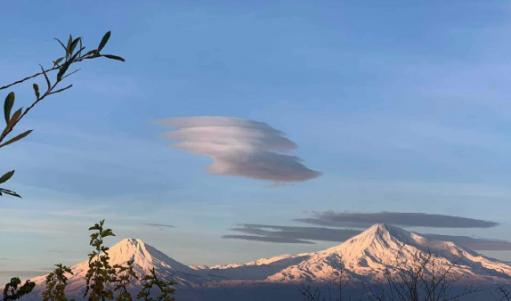 Երկրագնդի ամենագեղեցիկ լեռը լուսաբացին. Գագիկ Սուրենյանը լուսանկար է հրապարակել