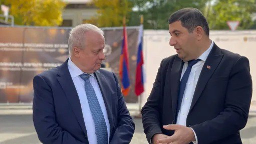 ՌԴ դեսպանը այցելել է 102-րդ ռազմաբազա և ՌԴ Սահմանապահ ջոկատ, քննարկել երկկողմ կապերի ամրապնդումը