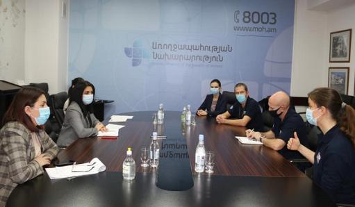 Առողջապահության փոխնախարարն ընդունել է ՄԹ-ից ժամանած շտապ բուժօգնության թիմի անդամներին