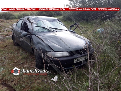 Գեղարքունիքի մարզում 48-ամյա վարորդը Opel-ով մի քանի պտույտ շրջվելով, բախվելով քարերին, հայտնվել է ձորում. կա վիրավոր