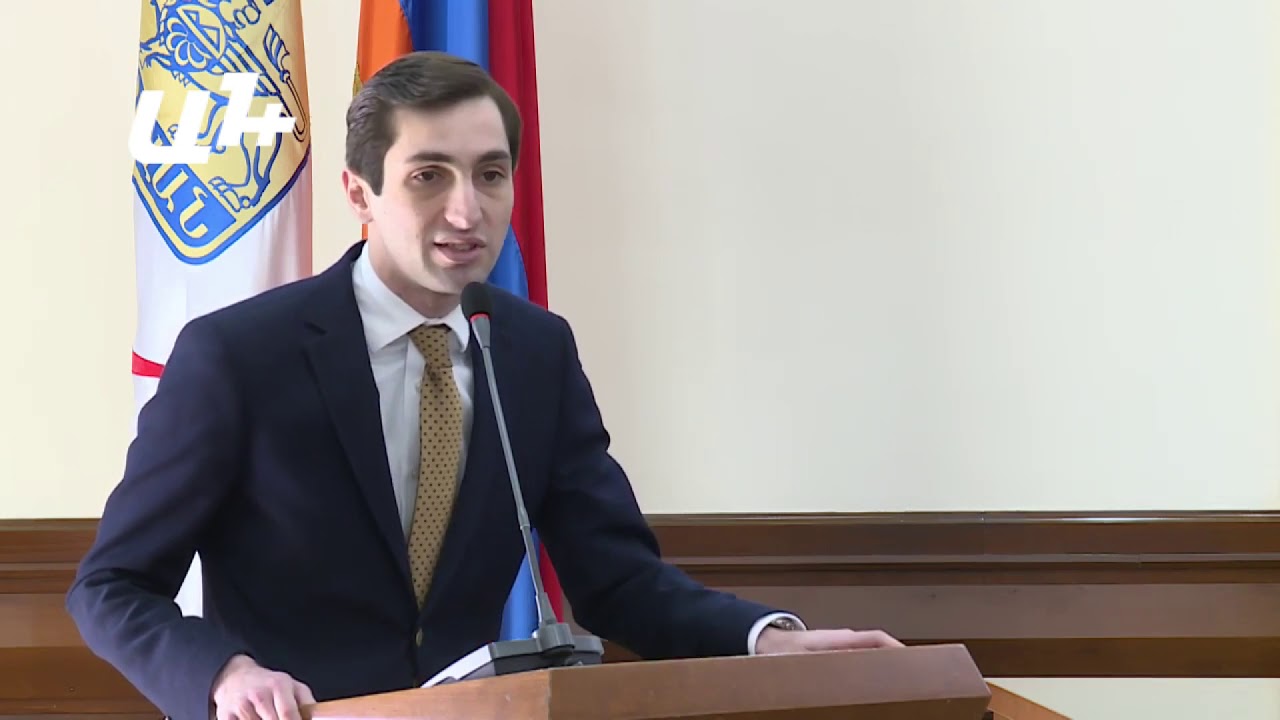 Խաժակյանը ավագանուն կներկայացնի վարչապետի հրաժարականի նախագիծ