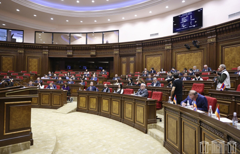 Տրանսպորտային միջոց վարելու իրավունք ունեցող անձին 1 տարվա համար կհատկացվի 13 միավոր. ԱԺ-ն ընդունել է նախագիծը