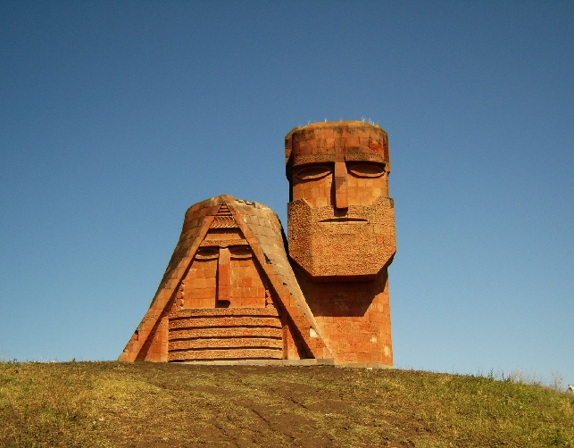 Ֆրանսիա-Հայաստան բարեկամության խմբի անդամը՝ Արցախի դեմ Ադրբեջանի ագրեսիայի մասին