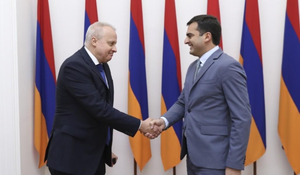 Ադրբեջանը պետք է անհապաղ վերադարձնի ռազմագերիներին և պահվող այլ անձանց. Հակոբ Արշակյանն ընդունել է Սերգեյ Կոպիրկինին