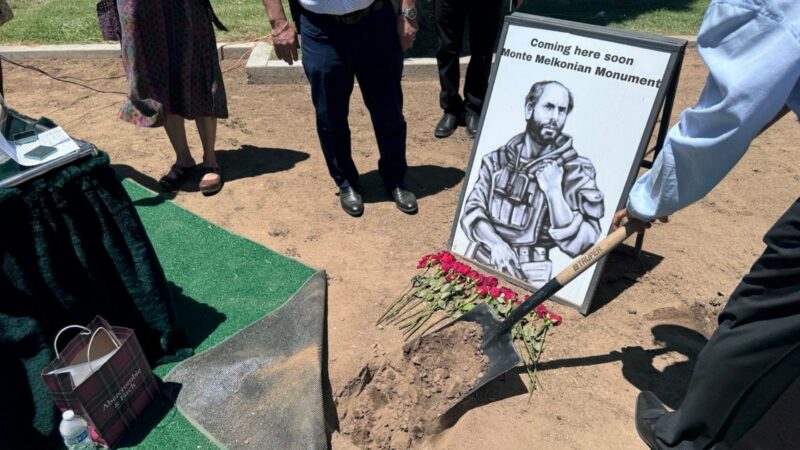 Ֆրեզնոյում տեղի ունեցավ Մոնթե Մելքոնյանի հուշարձանի հիմնարկեքի արարողությունը