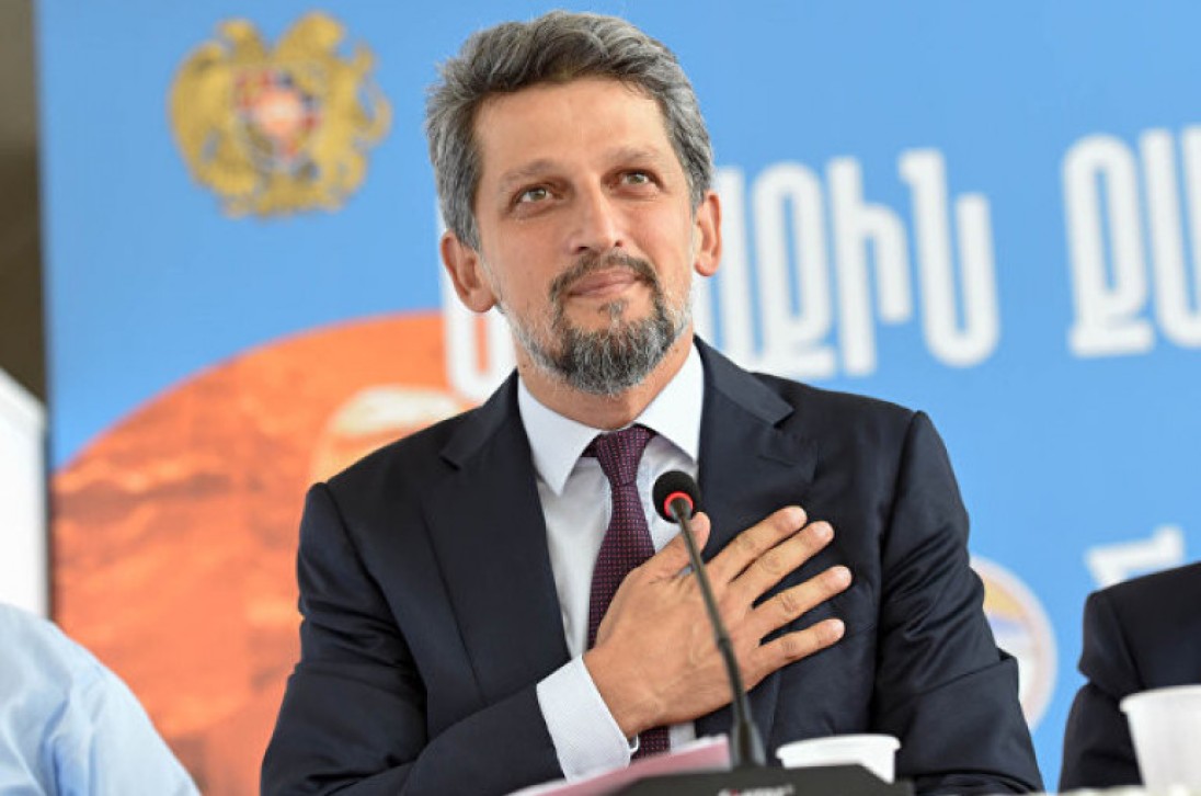 Նզովում եմ Հայոց ցեղասպանությունը գործողներին. Փայլան