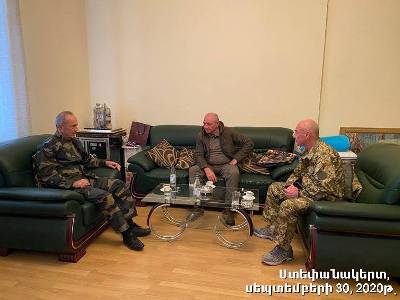 Քոչարյանը հանդիպել է Արցախի նախկին նախագահների հետ
