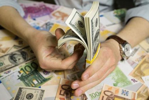 Դոլարի ու եվրոյի փոխարժեքներն աճել են