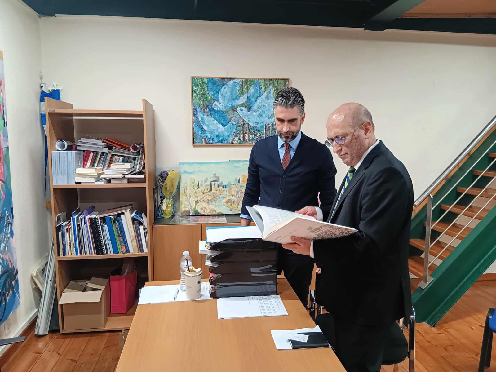 Հունաստանում ՀՀ դեսպանը քննարկել է ՀՀ մարզերի ու Թեսալիա շրջանի մշակութային կապերի զարգացմանն առնչվող հարցեր