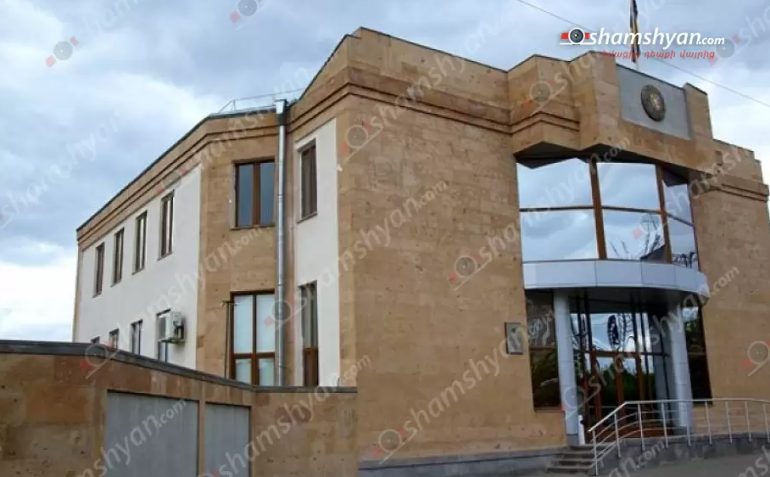 Չարենցավանի դատարանում վիճшբանություն է տեղի ունեցել․ մի քանի կարգադրիչներ վնաuվածքներ են ստացել
