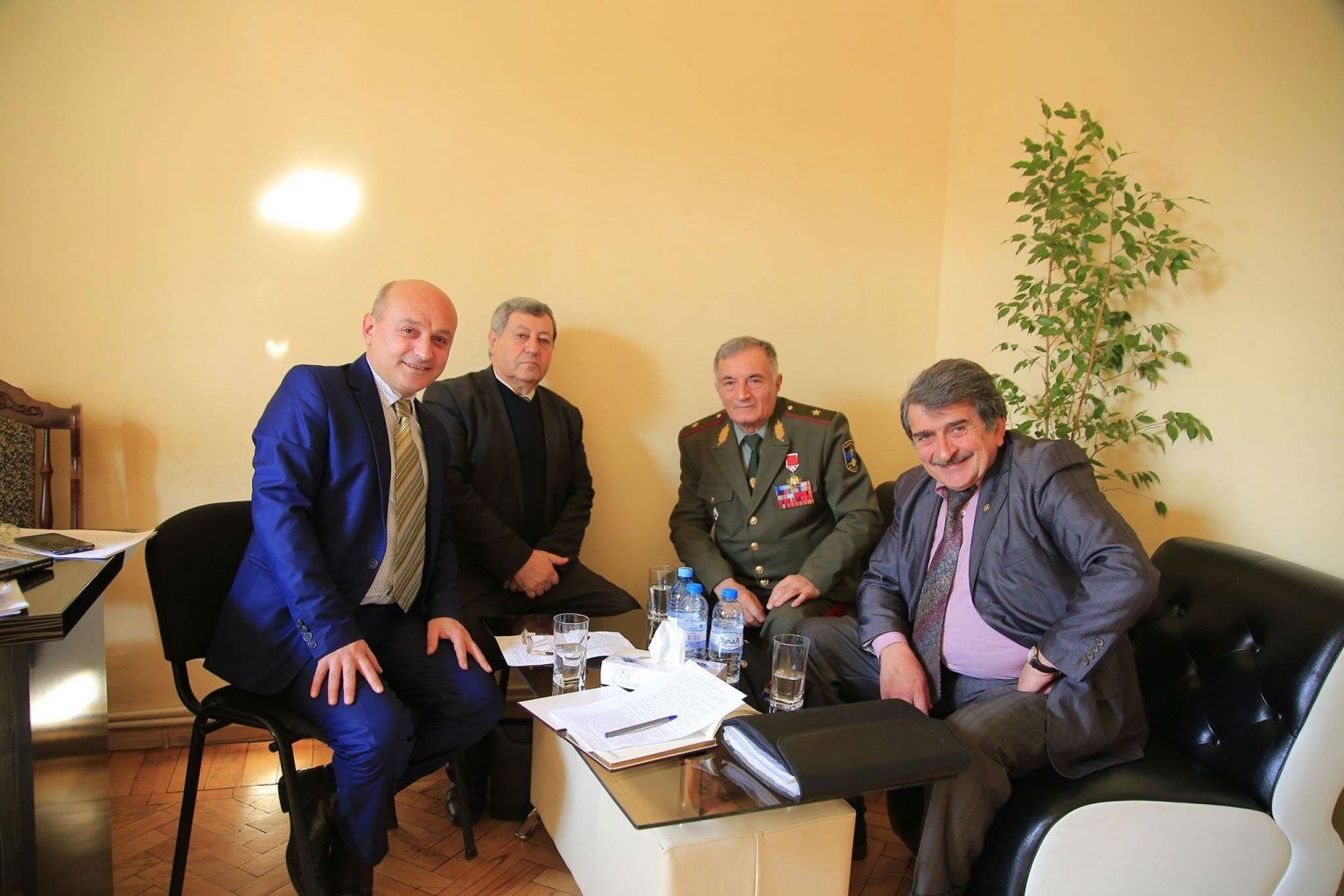 Սաֆարյանի խնդրանքով Կոմանդոսը մասնակցել է ՀԽ քննարկումներին