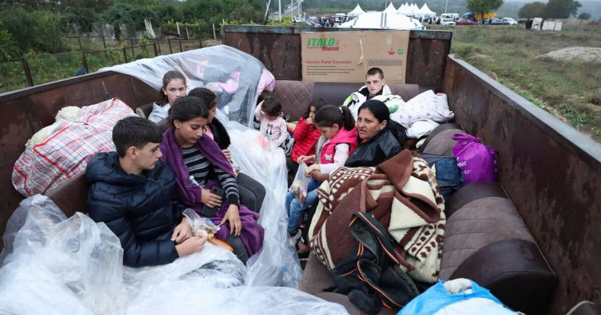 140 տոննա օգնություն՝ Արցախից տեղահանված անձանց համար. լայնածավալ մարդասիրական նախագիծ է մեկնարկել