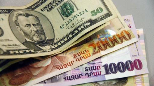 Երևանում ազգականը թալանել է թոշակառուին՝ հափշտակելով 8,750 դոլար և 900 եվրո