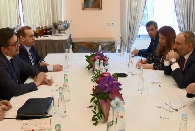 Նիկոլ Փաշինյանը Մյունխենում հանդիպել է Հյուսիսային Մակեդոնիայի նախագահի հետ