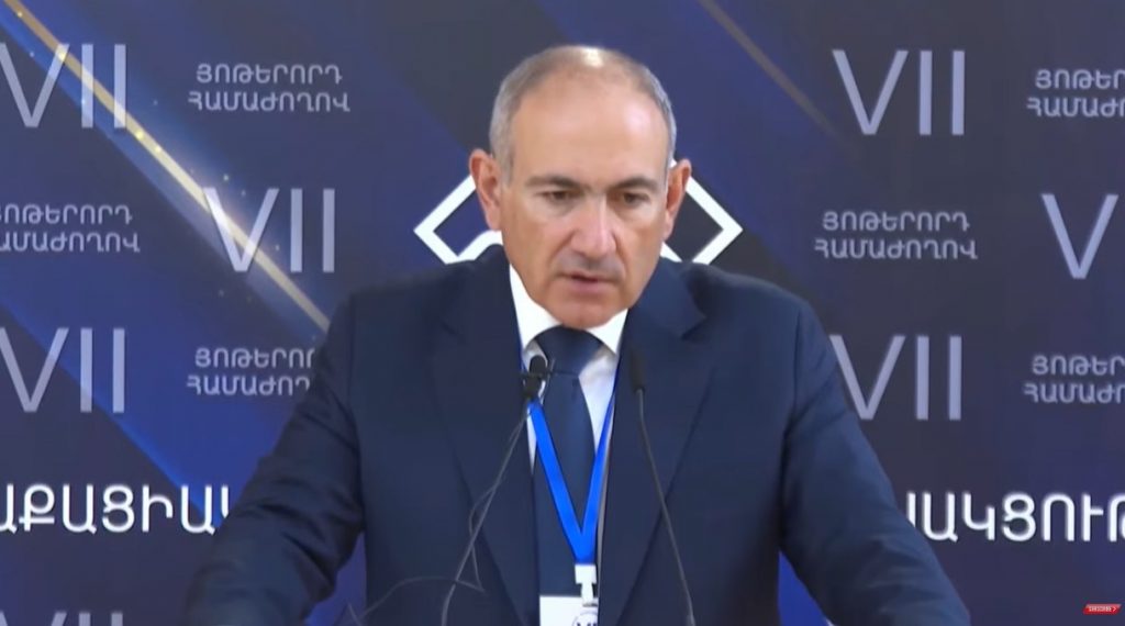 Զինանշանի հարց չեմ բարձրացնում, պետք է կենտրոնանանք պետության վրա. Փաշինյանը՝ ՀՀ զինանշանի և Արարատ լեռան մասին
