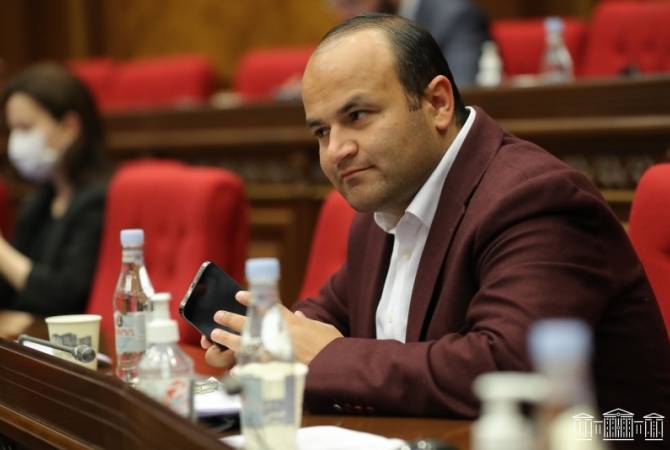 Նիկոլ Փաշինյանի Նարեկ Մկրտչյանին 5 օրով արձակուրդ է ուղարկել. Նրան կփոխարինի փոխնախարարը