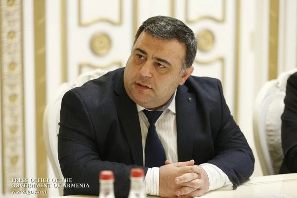 Իրավական մտքի հերթական շեդեվրը ՆԳՆ կատարմամբ. Հովհաննես Քոչարյանը՝ «Զենքի մասին» օրենքում փոփոխությունների մասին