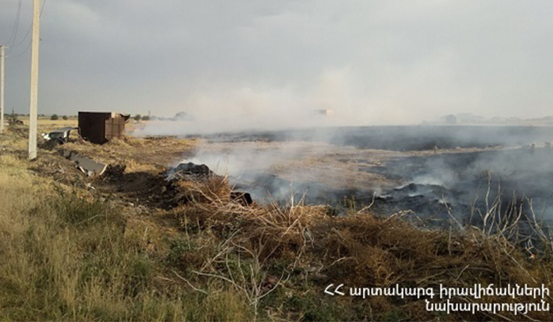 Չարբախի N զորամասի մոտակայքում այրվել է մոտ 35 հա ցորենի հնձած արտ