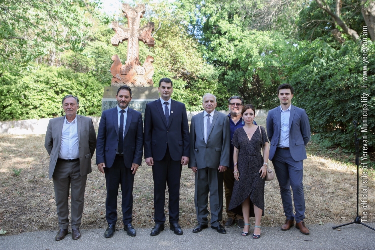Երևանն ու Մարսելն ընդլայնում են 30-ամյա գործակցության շրջանակը. հանդիսավոր արարողություն` Բորելի այգում