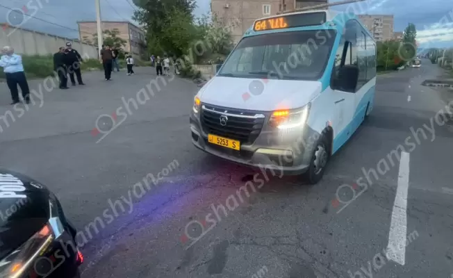 Երևանում թիվ 64 երթուղին սպասարկող միկրոավտոբուսը բախվել է 14-ամյա հեծանվորդին․ երեխան տեղափոխվել է հիվանդանոց
