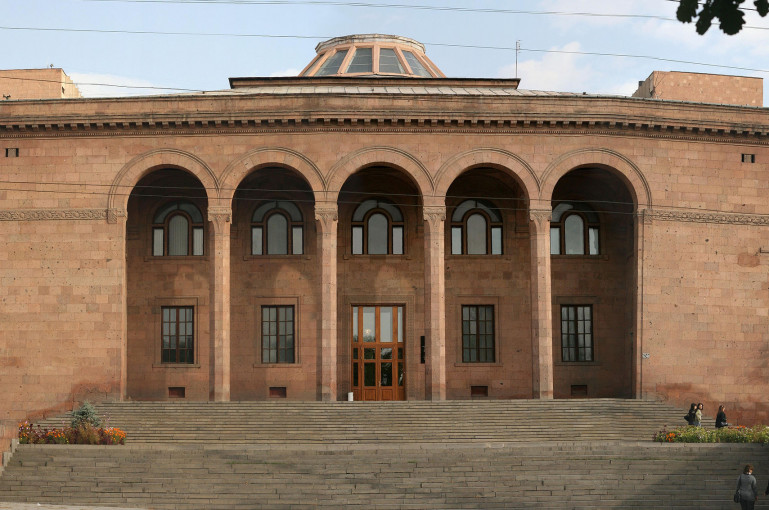 Վերահաստատում ենք ՀՀ կառավարության և վարչապետի հրաժարականի պահանջը. ՀՀ ԳԱԱ պատմության ինստիտուտ