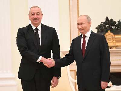Путин встретился в Таджикистане с Алиевым