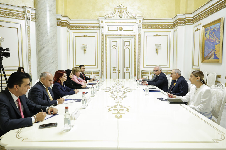 Փաշինյանը և ՀՀ-ում հավատարմագրված արաբական պետությունների դեսպաններն անդրադարձել են տարածաշրջանում խաղաղության ու կայունության ապահովմանն ուղղված ջանքերին