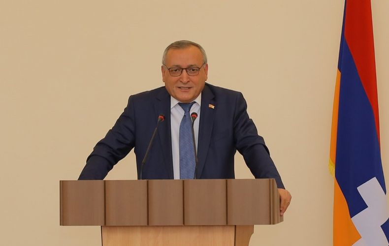 Արթուր Թովմասյանի գլխավորությամբ քննարկվել են հունիսի 30-ին կայանալիք ԱՀ ԱԺ հերթական նիստի օրակարգի հարցերը