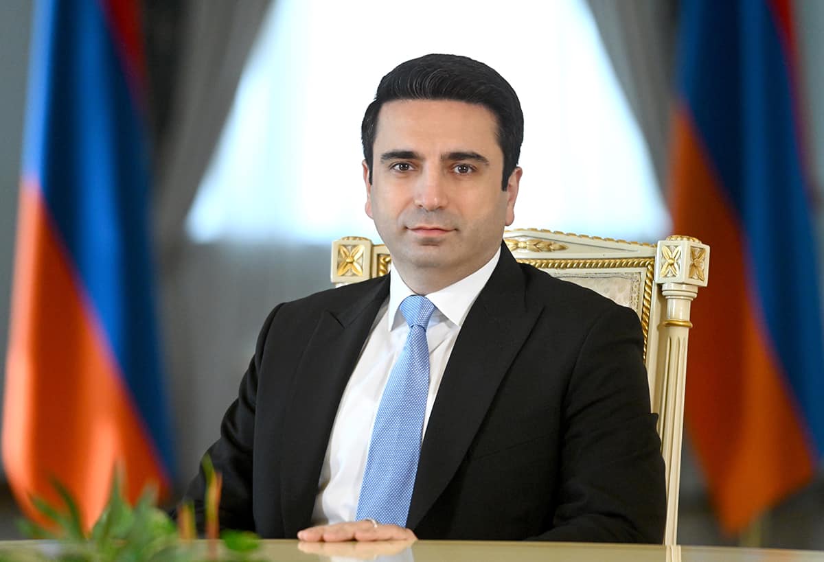 Որոշ մարդիկ ուզում են սպшնnւթյուններ տեղի ունենա, զրահապատել եմ տալու մեքենաս. Ալեն Սիմոնյան