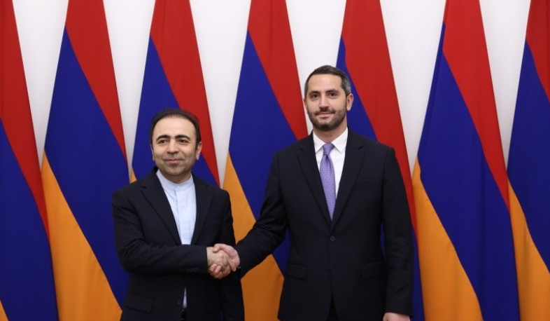 Ռուբինյանն ու Շիրղոլամին քննարկել են Հայաստան-Իրան հարաբերություններին առնչվող հարցեր
