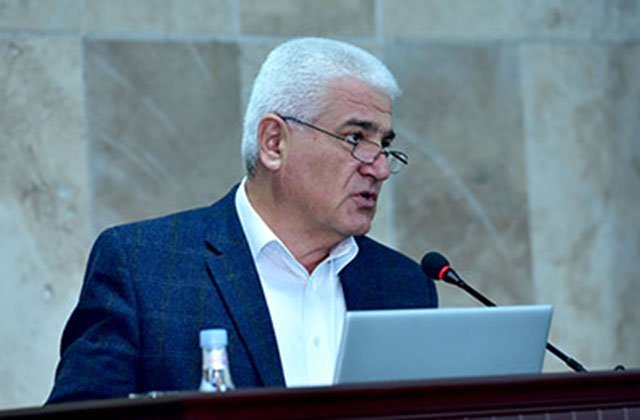 Եթե ընտրել են այդ մասնագիտությունը, ուրեմն ձեռք է տալիս. ԵՊՀ ռեկտորի ժպ-ն՝ վարձավճարների մասին