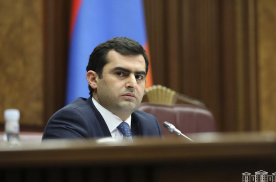 Զարմանում եմ, որ ձեզ համար նորություն էին բանակցությունները.  Հակոբ Արշակյանը՝ Գեղամ Մանուկյանին