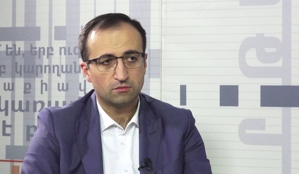 Խոսեցինք մեդիայի հետ աշխատանքի մասին. Թորոսյանը տեսանյութ է հրապարակել