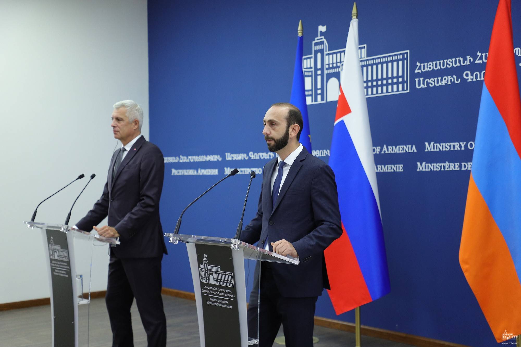 Իվան Կորչոկն Արարատ Միրզոյանին հրավիրեց Սլովակիա