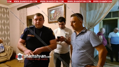 Սպանություն Երևանում․ հյուրասենյակում մարմնի տարբեր մասերում վնասվածքներով հայտնաբերվել է 55-ամյա տղամարդու դի