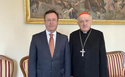 ՀՀ դեսպանը Լեհաստանի հայերի հոգևոր առաջնորդին է ներկայացրել Լաչինում ստեղծված իրավիճակը