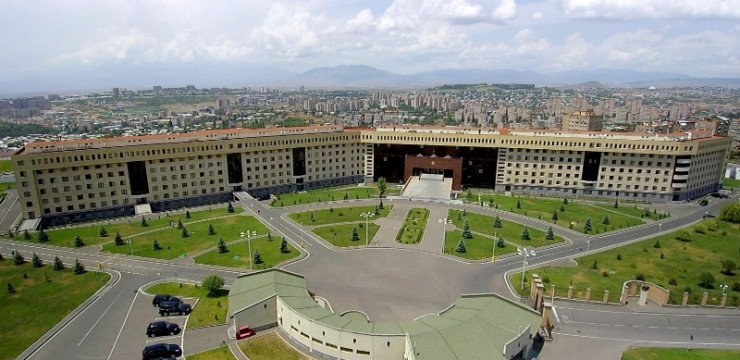 ВС Армении не открыли огонь по азербайджанским позициям: МО Армении