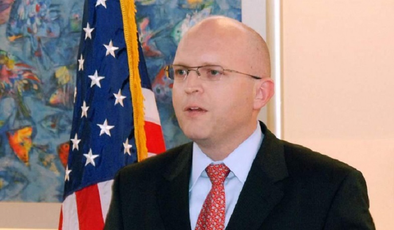 ԱՄՆ փոխպետքարտուղարի պաշտոնակատար Ռիքերը կայցելի Վրաստան, Ադրբեջան և Հայաստան