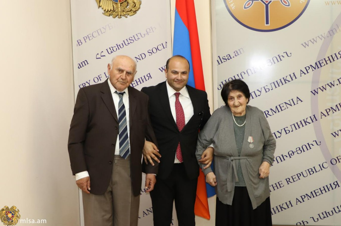 Նախարար Նարեկ Մկրտչյանը հյուրընկալել է աշխատանքի վետերաններին 
