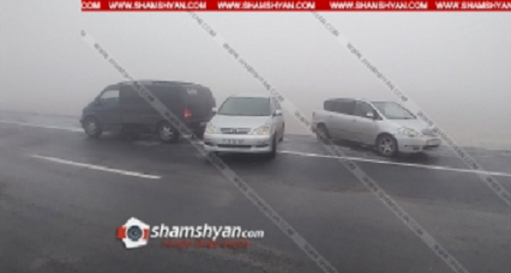 Երևան-Գյումրի ճանապարհին բախվել են 35-ից ավելի ավտոմեքենա 