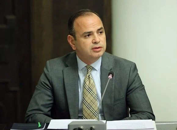 Հայաստանում Հայրենադարձների ինտեգրման կենտրոն կգործի. Սինանյան