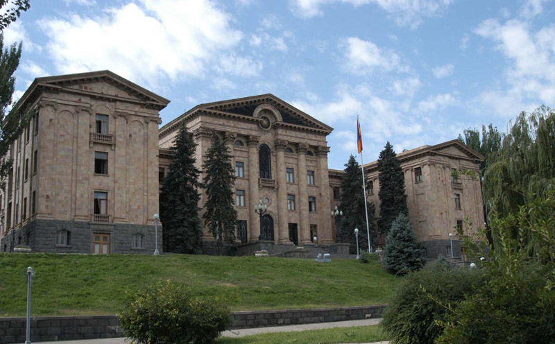  ԱԺ-ում մեկնարկում են այս տարվա լիագումար վերջին նիստերը․ ուղիղ