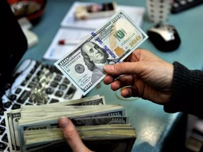 Դոլարի փոխարժեքը մի փոքր թանկացել է. եվրոն շարունակել է էժանանալ