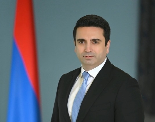 Ձեր այսօրվա եռանդն ու գործադրվելիք ջանքերը մեր երկրի վաղվա ուժն են․ ԱԺ նախագահ
